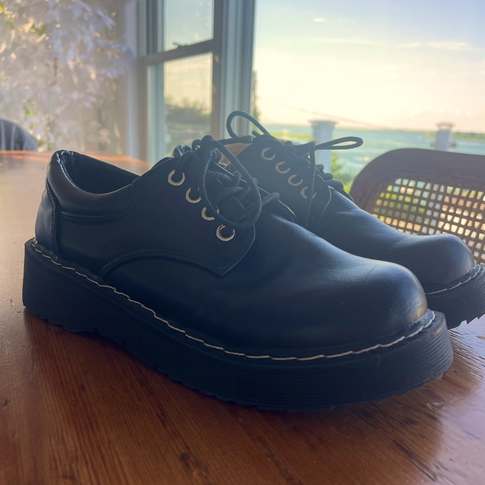 Black faux Docs platform shoes size 6